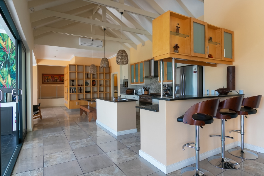 4 Bedroom Property for Sale in Pezula Golf Estate Western Cape